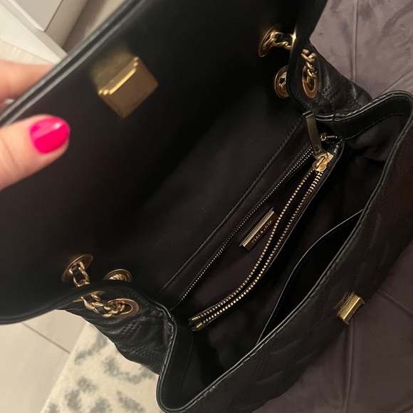 Tory Burch Handbags - Tory Burch Fleming Convertible Shoulder Bag